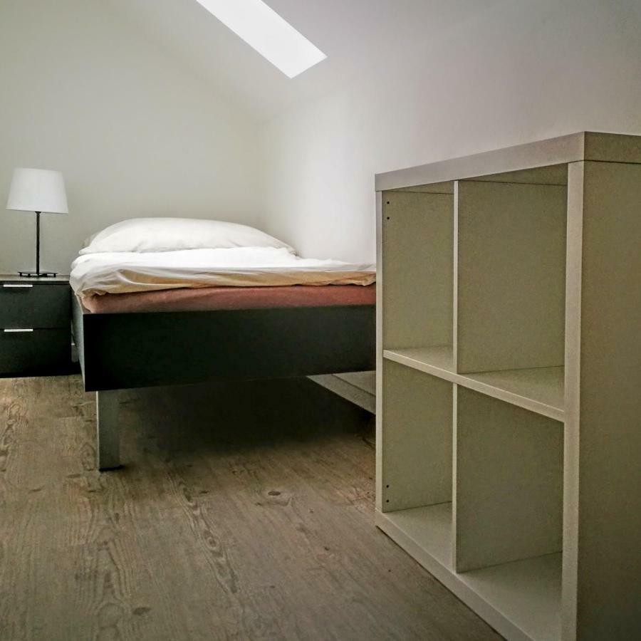 Rooms-Zimmer Neuhausen Am Rheinfall Kültér fotó