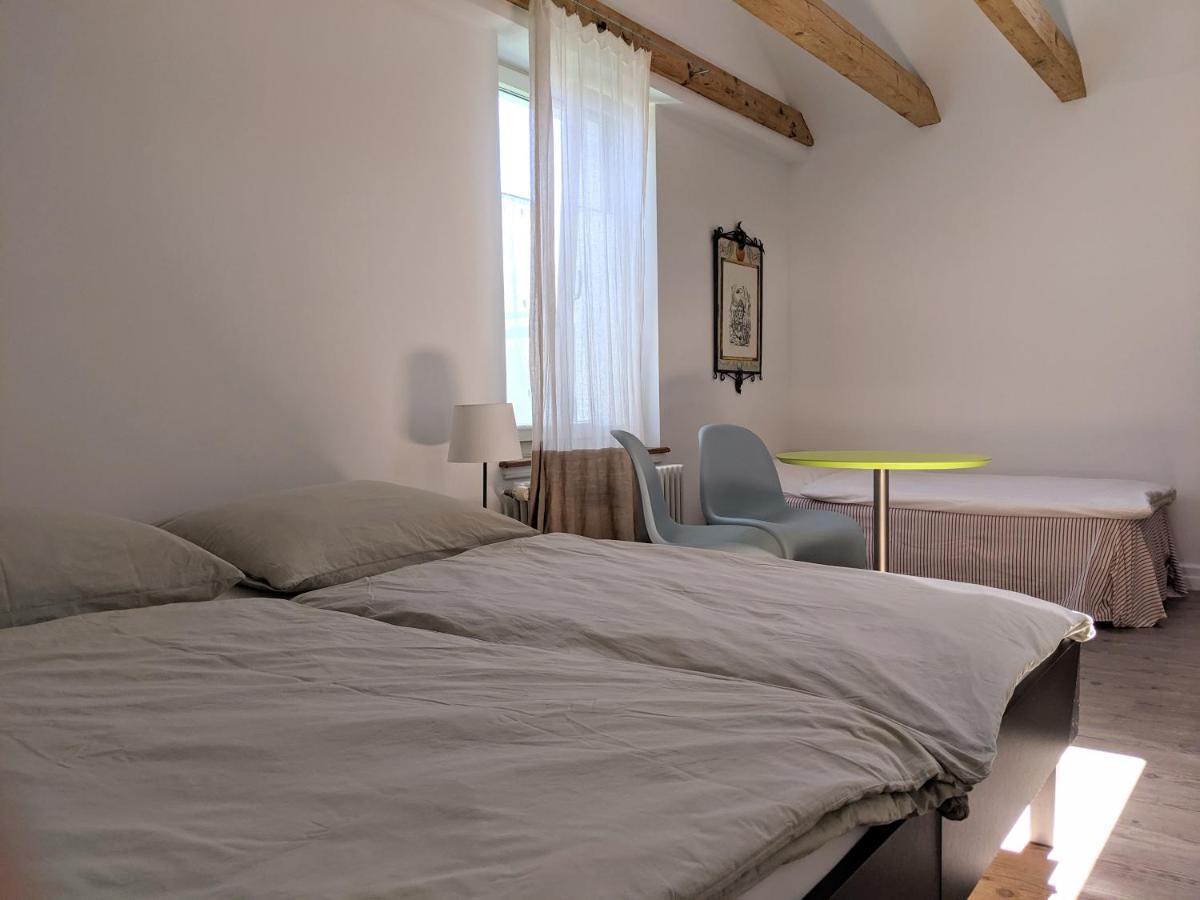 Rooms-Zimmer Neuhausen Am Rheinfall Kültér fotó