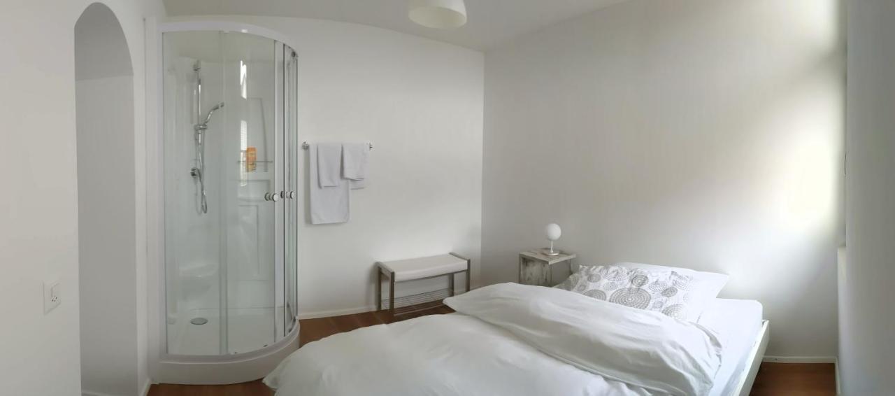 Rooms-Zimmer Neuhausen Am Rheinfall Kültér fotó